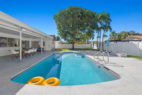 Emerald Hills, 3460 N 46th Ave, Hollywood, Florida 33021, image 2