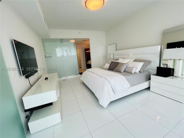 Paramount Bay, 2020 N Bayshore Dr #2008, Miami, Florida 33137, image 1