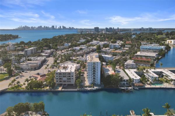 The Knightsbridge, 7133 Bay Dr #305, Miami Beach, Florida 33141, image 2