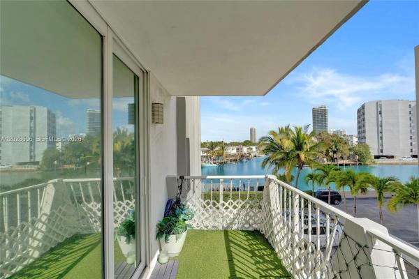 The Knightsbridge, 7133 Bay Dr #305, Miami Beach, Florida 33141, image 1