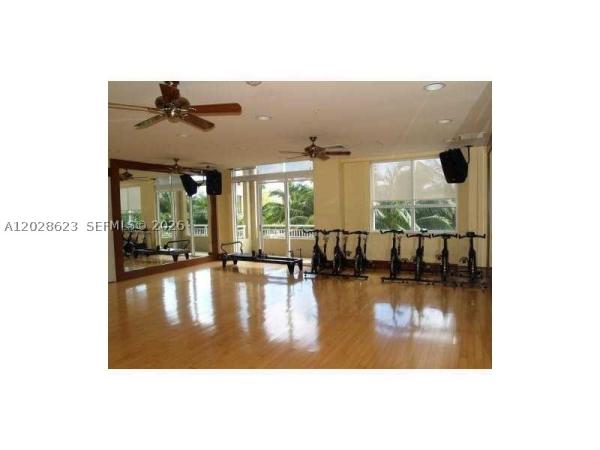 Turnberry On The Green, 19501 W Country Club Dr #1511, Aventura, Florida 33180, image 3