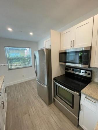 Fulford By The Sea, 2048 NE 168th St #3, North Miami Beach, Florida 33162, image 1