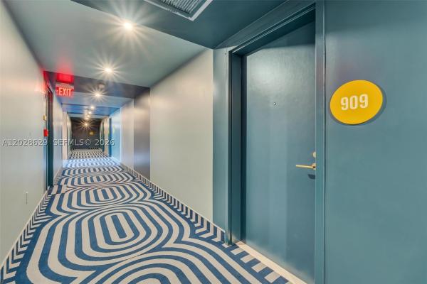90 32nd St #909, Miami, Florida 33127, image 2