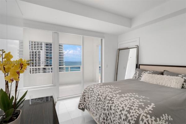 South Pointe Towers, 400 S Pointe Dr #2502, Miami Beach, Florida 33139, image 1