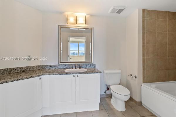 Turnberry On The Green, 19501 W Country Club Dr #1009, Aventura, Florida 33180, image 2