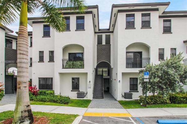 15540 SW 136th St #216, Unincorporated Dade County, Florida 33196, image 1