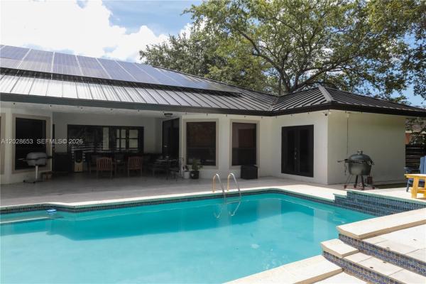 13324 SW 106th Ave, Unincorporated Dade County, Florida 33176, image 1