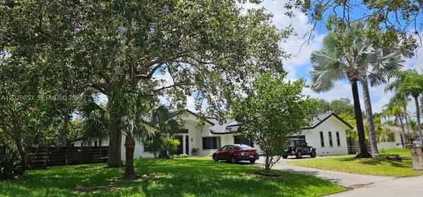 13324 SW 106th Ave, Unincorporated Dade County, Florida 33176, image 1