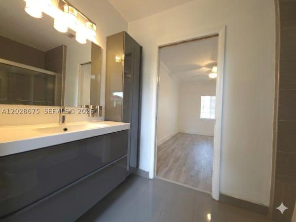 Boulevard Heights, 8420 NW 10th St, Pembroke Pines, Florida 33024, image 1