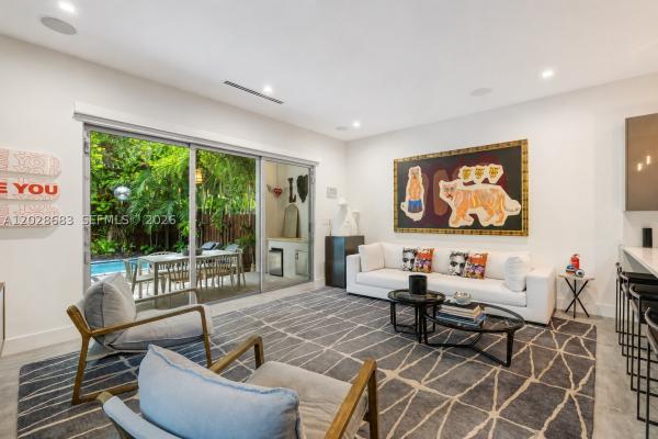 3135 Ohio St, Miami, Florida 33133, image 1