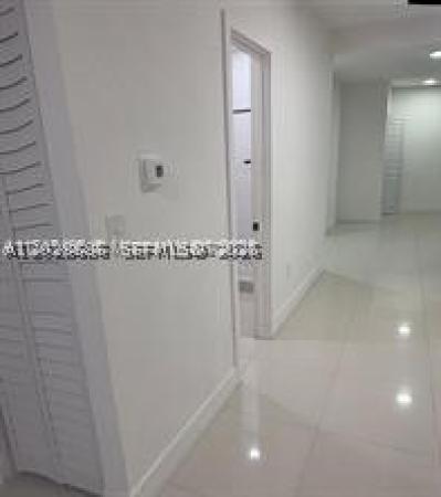 Bellevue, 1800 NW 18th Ter, Miami, Florida 33125, image 2