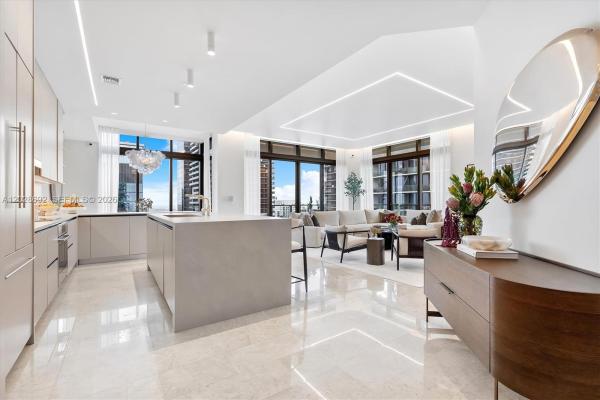 Rise Brickell City Centre, 88 SW 7th St #4001, Miami, Florida 33130, image 1