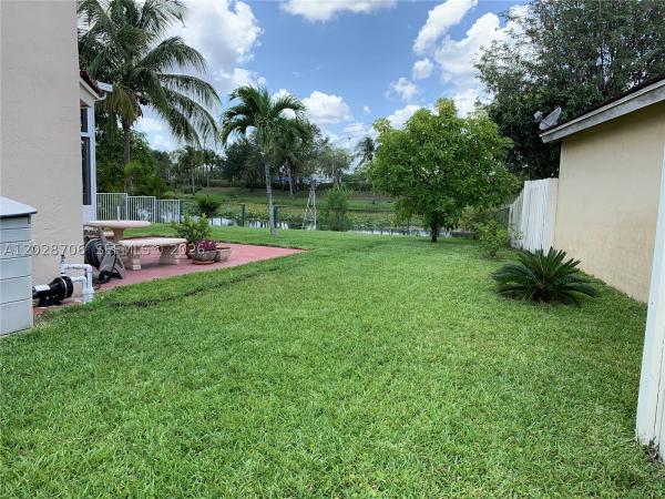 Keystone Lake, Pembroke Pines, Florida 33029, image 1