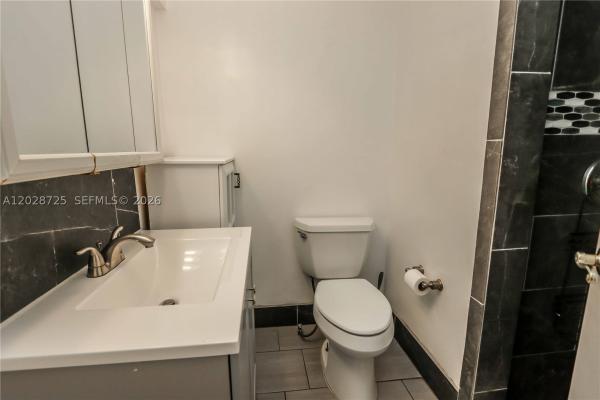 706 S 19th Ave, Hollywood, Florida 33020, image 2