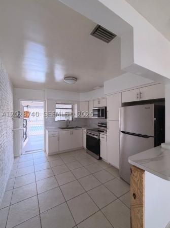 Sunset Lake Park, 1077 SW 2nd St #1-2, Hallandale Beach, Florida 33009, image 3