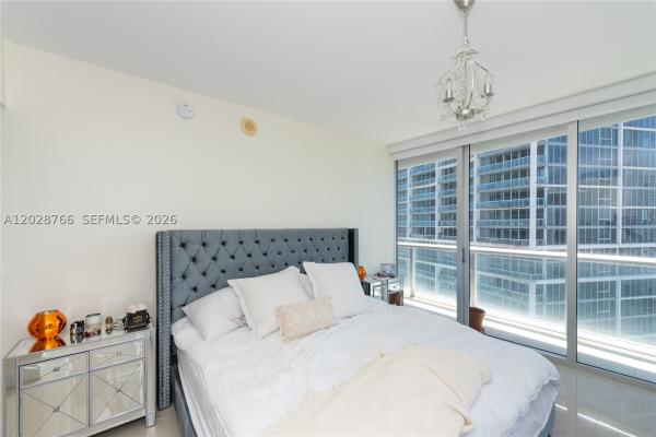 Icon Brickell Tower 1, 475 Brickell Ave #4213, Miami, Florida 33131, image 1