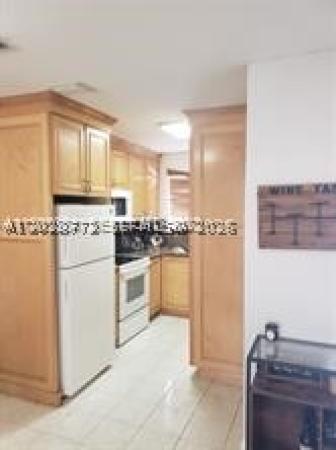 8089 NW 8th St #3, Unincorporated Dade County, Florida 33126, image 1