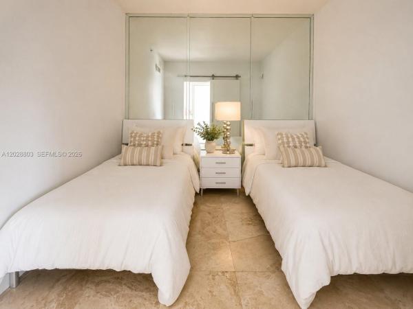 La Perla, 16699 Collins Ave #2301, Sunny Isles Beach, Florida 33160, image 1