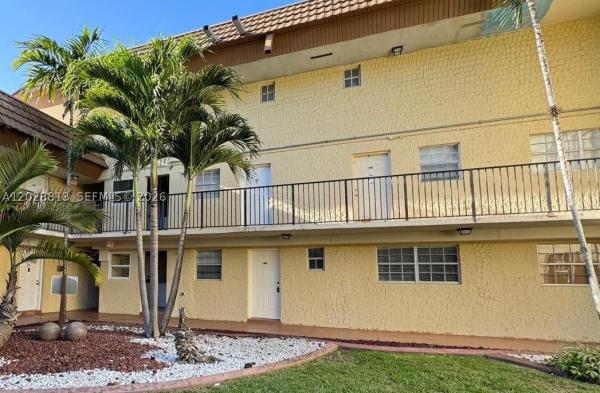 8600 SW 109th Ave #4-202, Unincorporated Dade County, Florida 33173, image 2