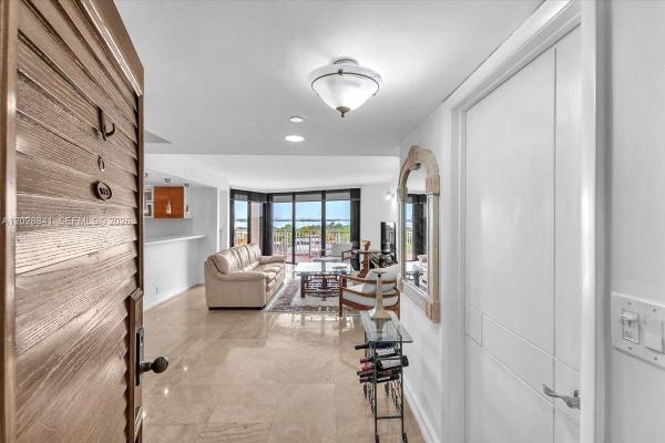 2000 Towerside Ter #908, Unincorporated Dade County, Florida 33138, image 1