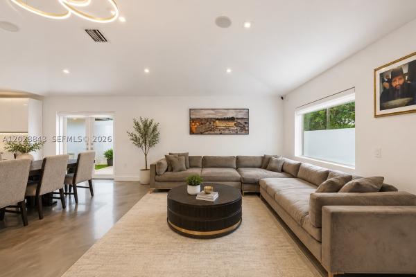 2558 NE 206th Ter, Aventura, Florida 33180, image 2
