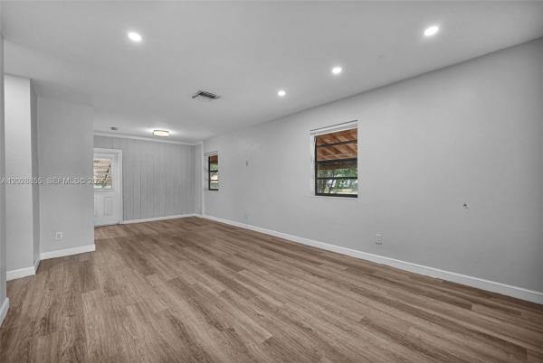 130 NE 171st Ter, Unincorporated Dade County, Florida 33162, image 1