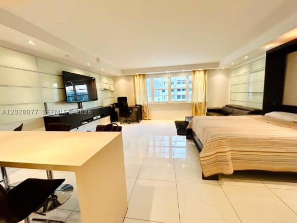 The Decoplage, 100 Lincoln Rd #701, Miami Beach, Florida 33139, image 2