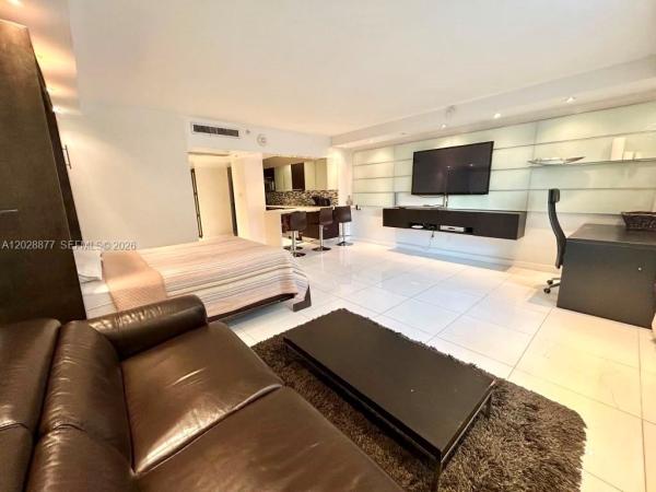 The Decoplage, 100 Lincoln Rd #701, Miami Beach, Florida 33139, image 1