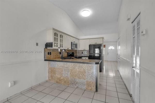 Biltmore Estates, 8805 NW 114th Ter, Hialeah Gardens, Florida 33018, image 2
