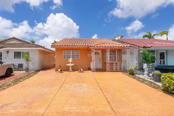Biltmore Estates, 8805 NW 114th Ter, Hialeah Gardens, Florida 33018, image 1