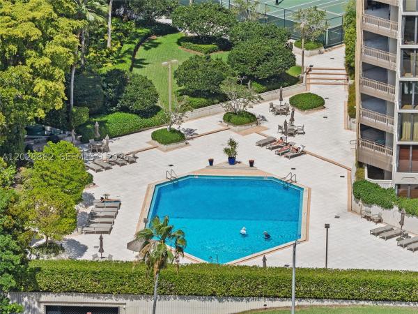 2901 S Bayshore Dr #6A, Miami, Florida 33133, image 2