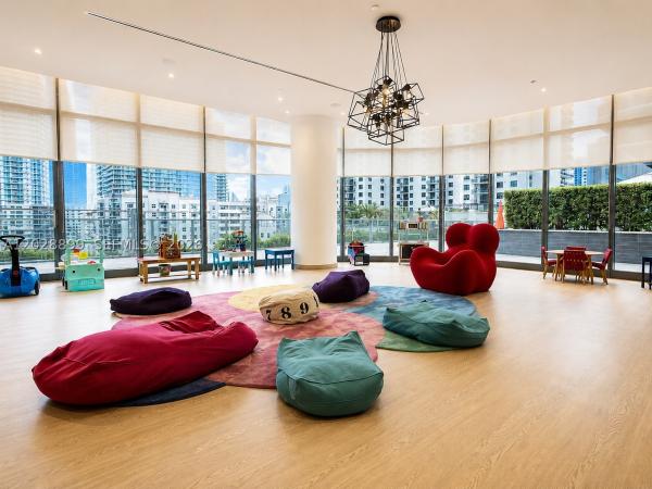 Brickell Heights East, 45 SW 9th St #1506, Miami, Florida 33130, image 1