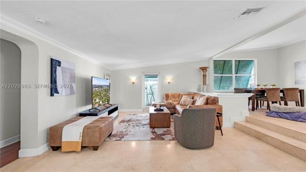 Seven Corners Townhomes, 623 NE 17th Way, Fort Lauderdale, Florida 33304, image 2