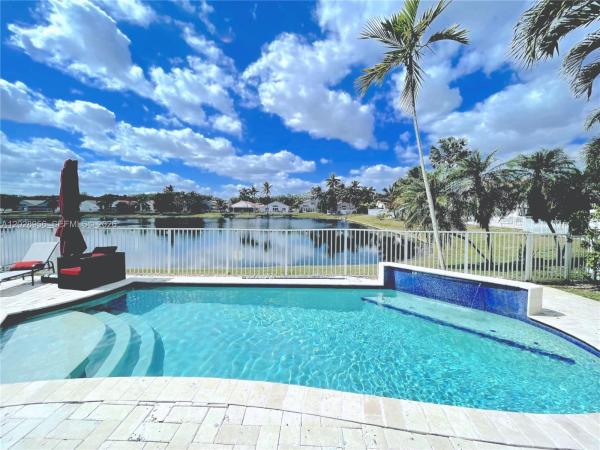 Banyan Oakridge, 4923 SW 33rd Way, Hollywood, Florida 33312, image 1
