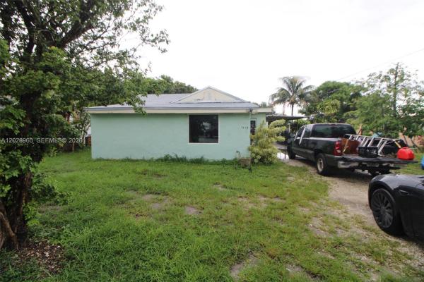 1741 NW 92nd St, Unincorporated Dade County, Florida 33147, image 1