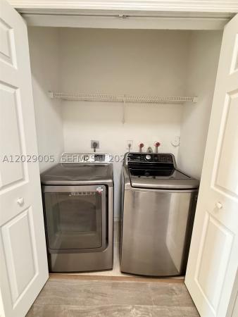 8528 SW 166th Pl, Unincorporated Dade County, Florida 33193, image 2