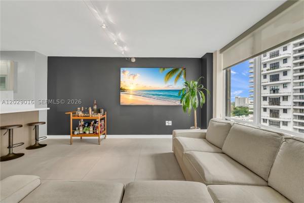 Costa Bella, 1450 Brickell Bay Dr #1815, Miami, Florida 33131, image 3