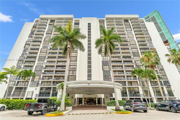 Costa Bella, 1450 Brickell Bay Dr #1815, Miami, Florida 33131, image 1