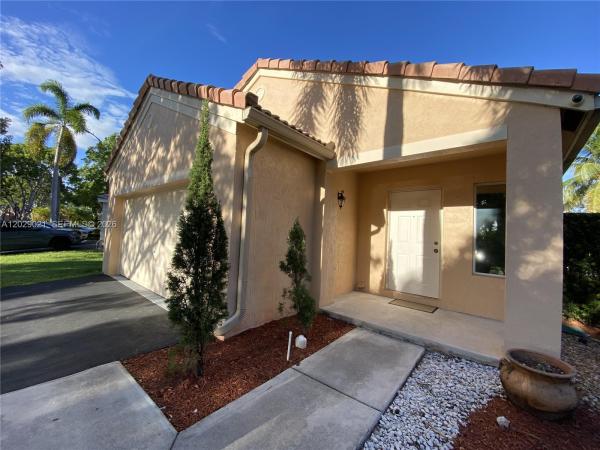 Magnolia Ridge, 4336 Dogwood Cir, Weston, Florida 33331, image 1