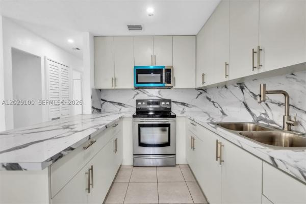 11790 SW 34th St, Unincorporated Dade County, Florida 33175, image 1