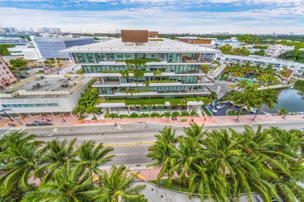 Roney Palace, 2301 Collins Ave #1030, Miami Beach, Florida 33139, image 1