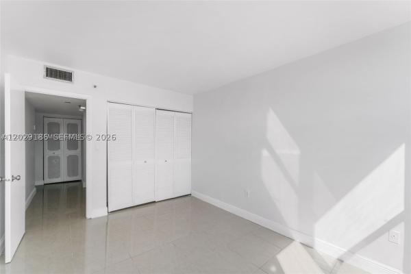 The Greynolds Park Club, 17890 W Dixie Hwy #501, North Miami Beach, Florida 33160, image 2