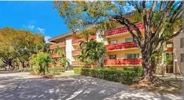 Villa Capri, 1205 Mariposa Ave #304, Coral Gables, Florida 33146, image 1