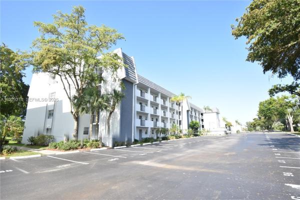 The Greens Of Inverrary, 6080 NW 44th St #201, Lauderhill, Florida 33319, image 1