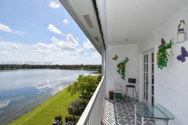 Ivanhoe At Century Village, 1401 SW 134th Way #402C, Pembroke Pines, Florida 33027, image 3