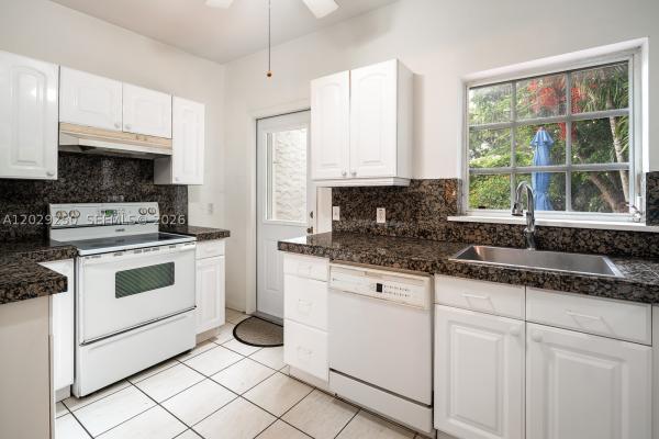 Granada, 732 Majorca Ave, Coral Gables, Florida 33134, image 2