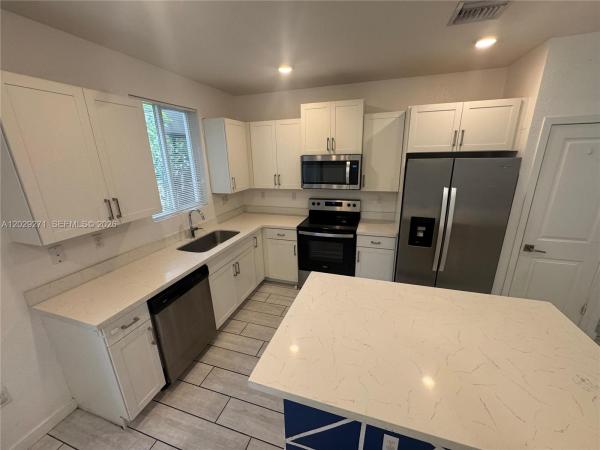 Towns At Seascape, 1048 SE 23rd Ter, Homestead, Florida 33035, image 1