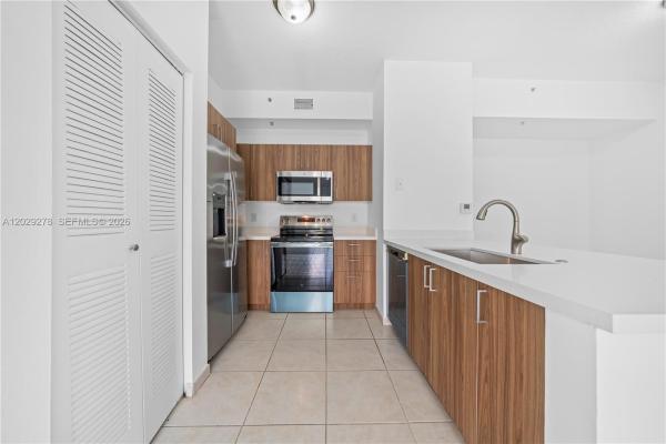 Palm Gardens At Doral, 7280 NW 114th Ave #101-8, Doral, Florida 33178, image 1