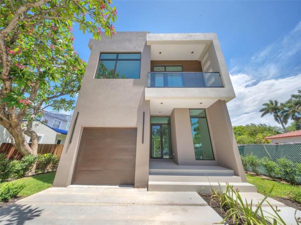 Hollywood Lakes, 1637 Monroe St, Hollywood, Florida 33020, image 1