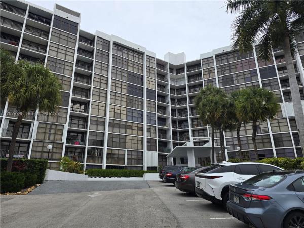 Towers Of Oceanview East, 400 Leslie Dr #416, Hallandale Beach, Florida 33009, image 1